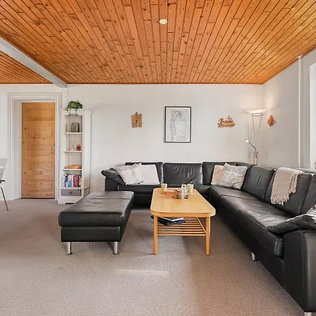 Skont Og Rummeligt I Autentiske Taet Pa Hav Og Sj1002 Casa vacanze