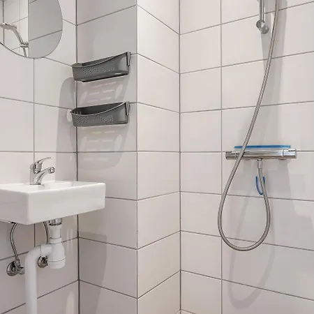 Skont Og Rummeligt I Autentiske Taet Pa Hav Og Sj1002